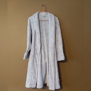 Charter club blue/white bath robe